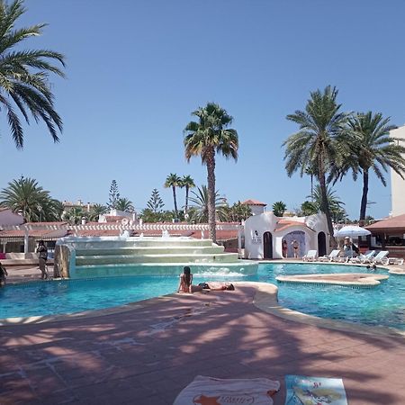 Apartamento Parchis Con Piscina Denia Luaran gambar