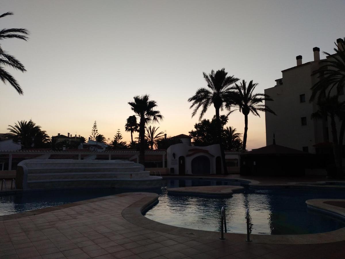 Apartamento Parchis Con Piscina Denia Luaran gambar