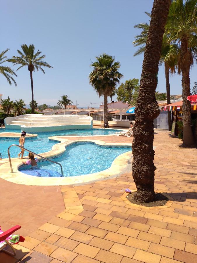 Apartamento Parchis Con Piscina Denia Luaran gambar